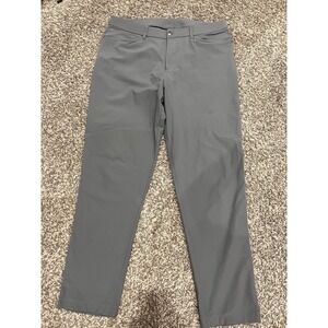 lululemon athletica Men's Gray Jogger Pants